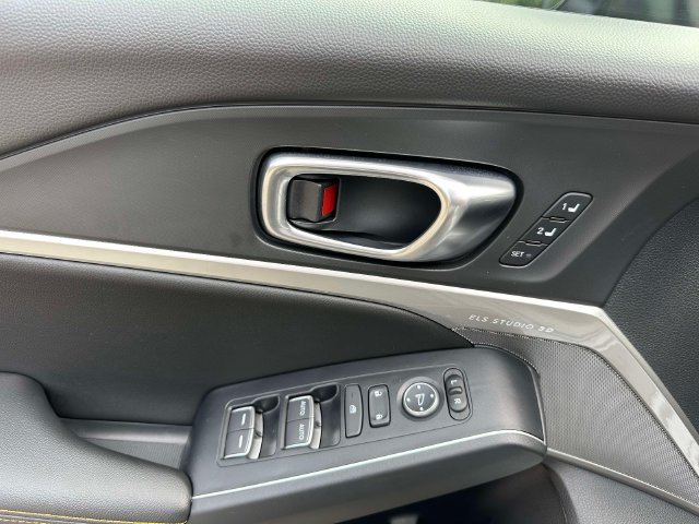 Certified 2026 Acura Integra A-Spec w/ Technology Package FWD image 13