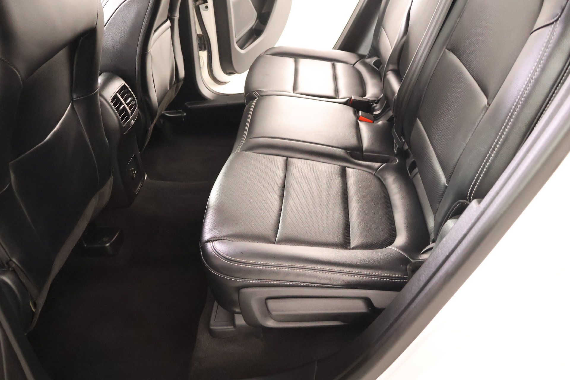 Used 2021 Ford Escape SEL FWD image 12