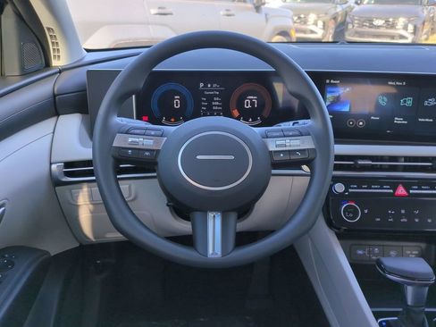 New 2026 Hyundai Tucson SEL FWD image 14