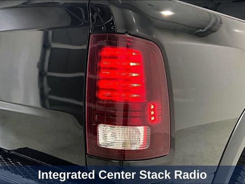 Used 2022 RAM 1500 Warlock AWD/4WD image 32