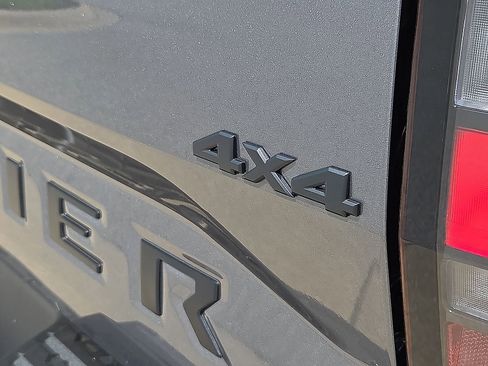 New 2026 Nissan Frontier SV w/ Tow Package image 8
