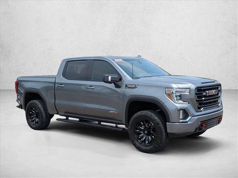 Used 2021 GMC Sierra 1500 AT4 w/ AT4 Preferred Package AWD/4WD image 2