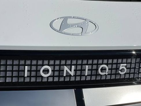 New 2026 Hyundai Ioniq 5 Limited RWD image 8