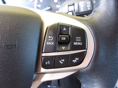 Used 2020 Ford Explorer XLT w/ Equipment Group 202A RWD image 16