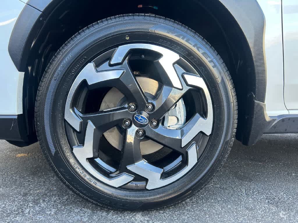 Certified 2023 Subaru Crosstrek 2.5i Limited w/ Moonroof Package AWD/4WD image 8