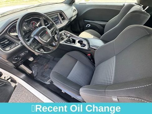 Used 2022 Dodge Challenger R/T w/ Blacktop Package image 16