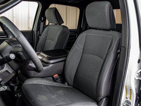 Used 2025 RAM 2500 Big Horn AWD/4WD image 21