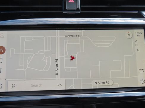 Used 2023 Land Rover Discovery Sport S image 33