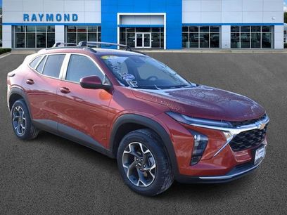 Certified 2024 Chevrolet Trax LT w/ Driver Confidence Package