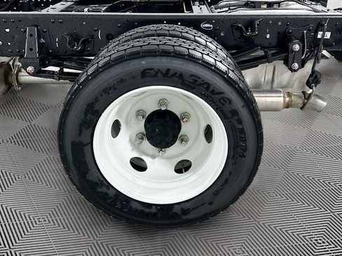 New 2026 Isuzu NPR image 15