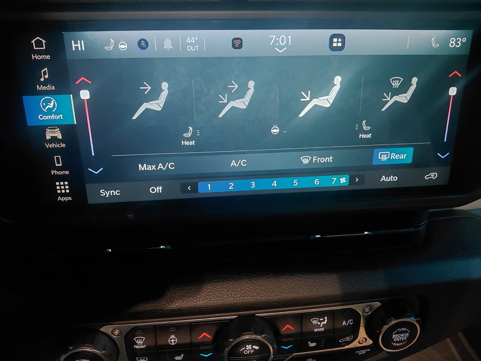 Used 2024 Jeep Wrangler Unlimited Sport AWD/4WD image 12