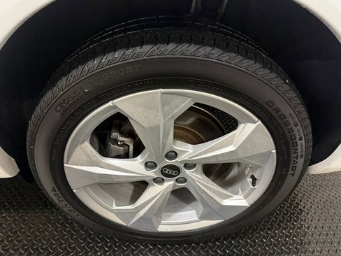 Used 2022 Audi Q5 2.0T Premium Plus image 17