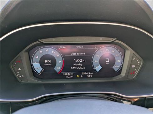 Used 2023 Audi Q3 2.0T Premium image 9