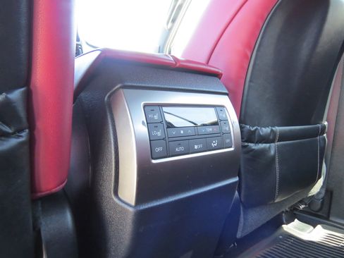 Used 2022 Lexus GX 460 Premium image 19