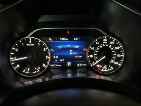 Used 2018 Nissan Murano Platinum AWD/4WD image 19