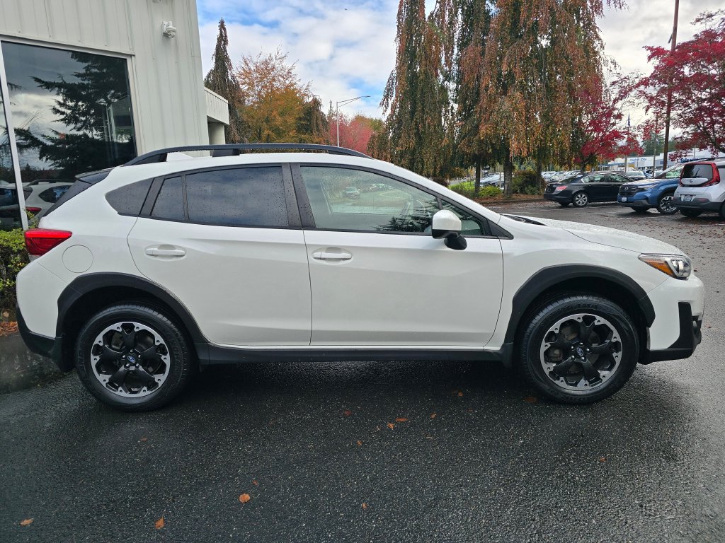 Certified 2022 Subaru Crosstrek 2.0i Premium w/ Popular Package #2 AWD/4WD image 3