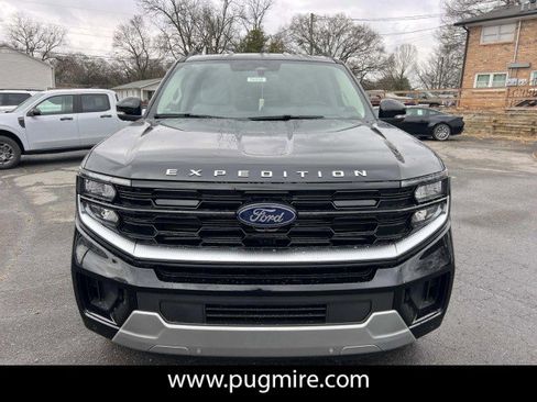 New 2026 Ford Expedition Platinum w/ Platinum Ultimate Package image 2