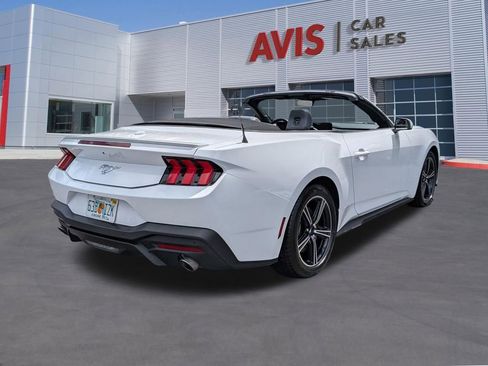 Used 2025 Ford Mustang Premium RWD image 6
