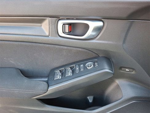 Used 2024 Honda Civic Sport image 14