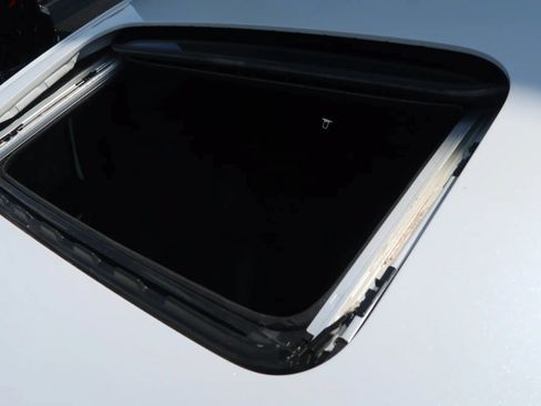 Used 2022 Honda Accord Sport image 48