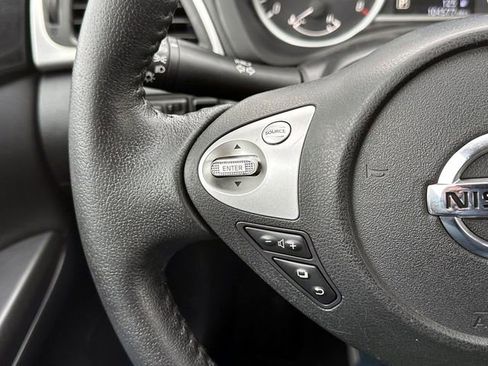 Used 2019 Nissan Sentra SV FWD image 21