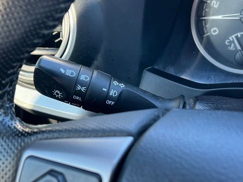 Used 2016 Toyota Tacoma SR5 image 26