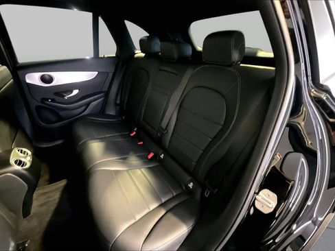 Used 2020 Mercedes-Benz GLC 300 4MATIC image 21