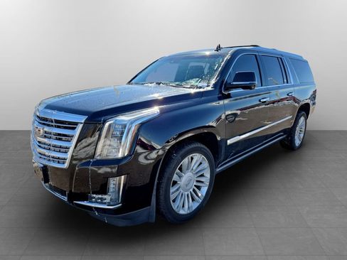 Used 2015 Cadillac Escalade ESV Platinum image 12