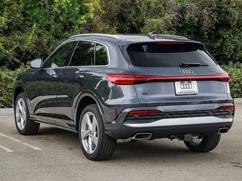New 2025 Audi Q5 Premium Plus image 6