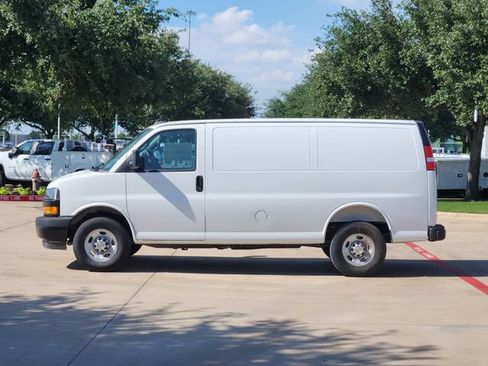 New 2025 Chevrolet Express 2500 w/ Driver Convenience Package RWD image 11