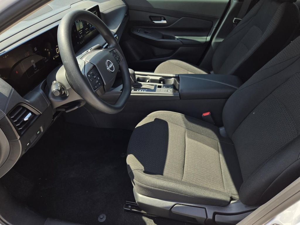 New 2027 Nissan Sentra S w/ Floor Mat Package FWD image 17