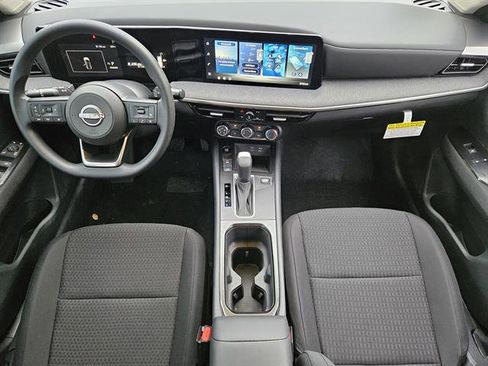 Used 2026 Nissan Kicks S image 17