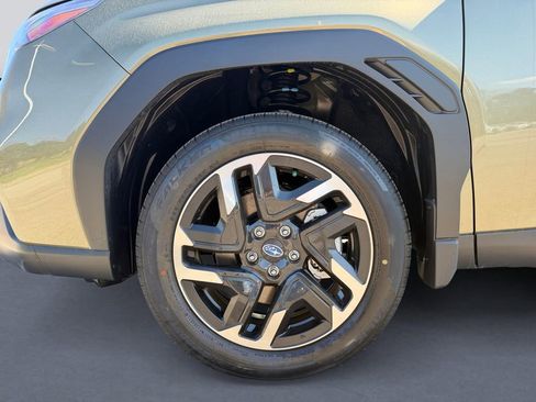 New 2026 Subaru Forester Limited AWD/4WD image 9