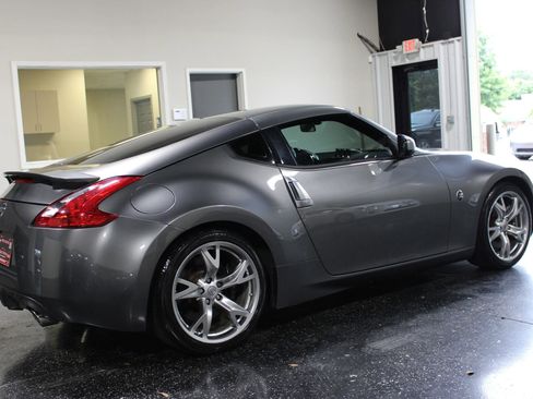 Used 2012 Nissan 370Z Coupe w/ Sport Pkg RWD image 4