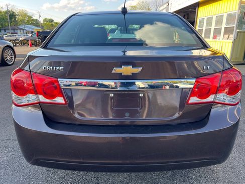 Used 2015 Chevrolet Cruze LT FWD image 9
