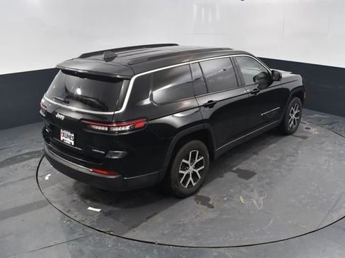 Used 2024 Jeep Grand Cherokee L Limited w/ Luxury Tech Group II AWD/4WD image 45
