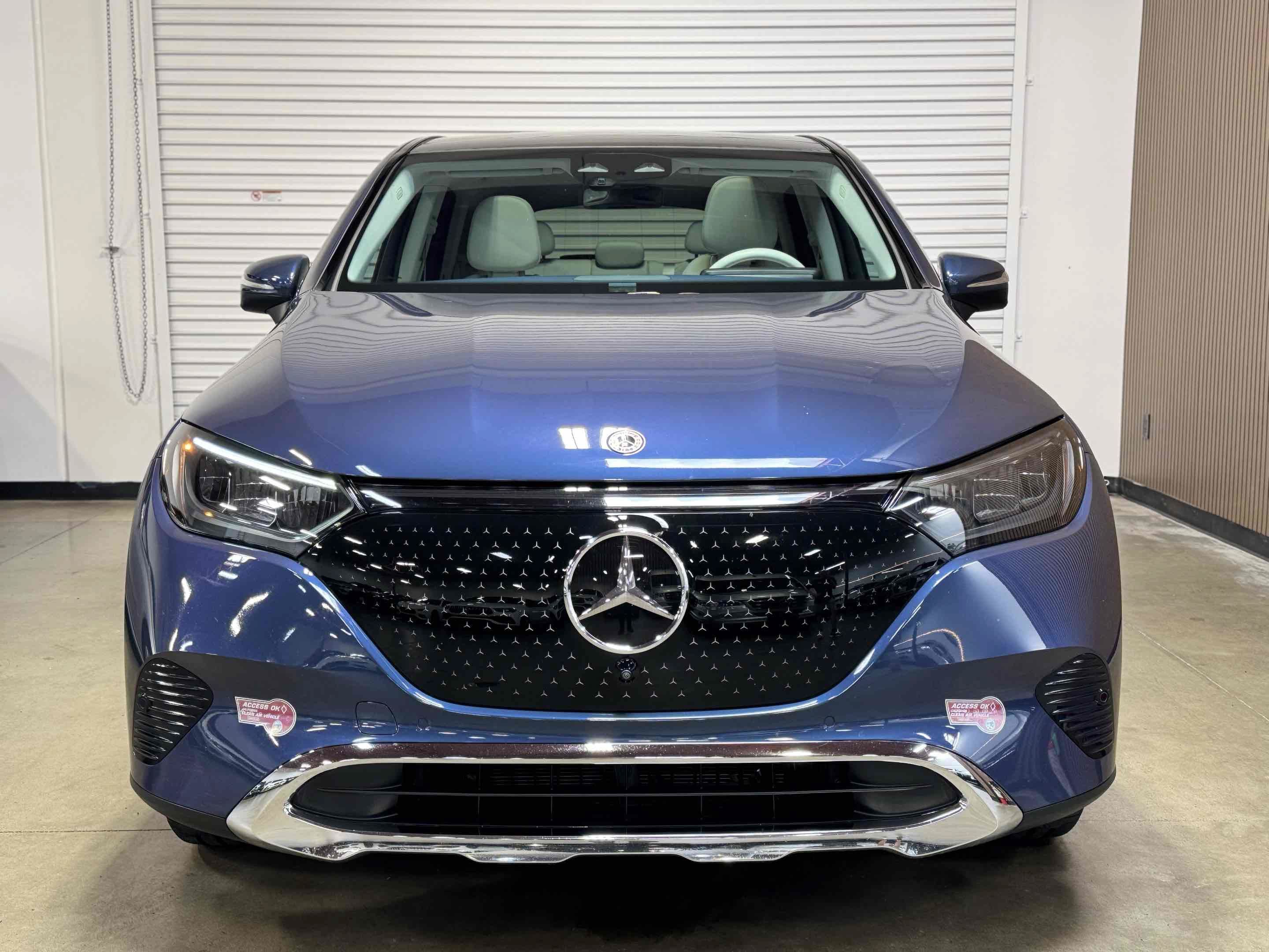 Used 2023 Mercedes-Benz EQE 350+ SUV w/ Exclusive Trim Package image 29