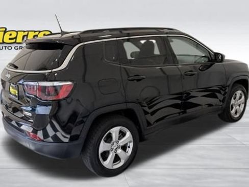 Used 2020 Jeep Compass Latitude FWD image 6