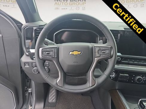 Certified 2026 Chevrolet Silverado 1500 High Country w/ Technology Package image 12