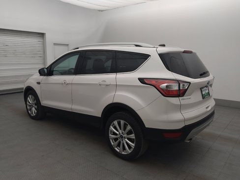 Used 2017 Ford Escape Titanium FWD image 3
