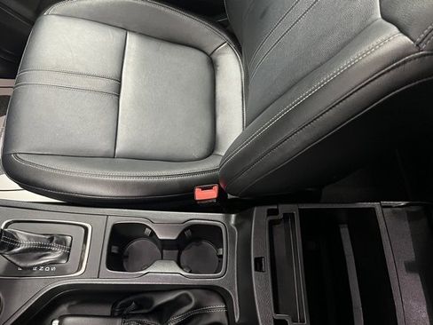 Used 2019 Ford Ranger Lariat w/ Equipment Group 501A Mid image 37