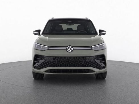 Used 2026 Volkswagen Tiguan SEL R-Line AWD/4WD image 5