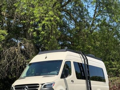 New 2025 Mercedes-Benz Sprinter 3500