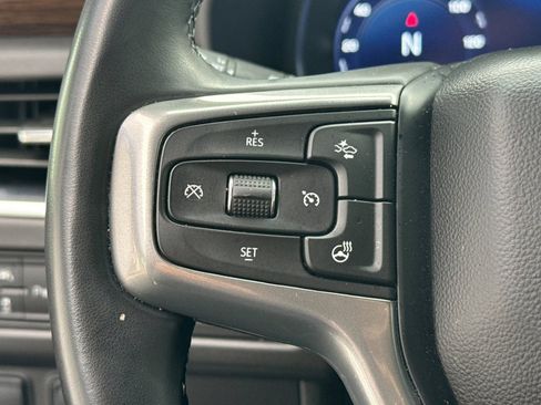 Used 2024 Chevrolet Suburban Premier RWD image 35