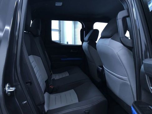 Certified 2025 Toyota Tacoma TRD Off-Road image 16