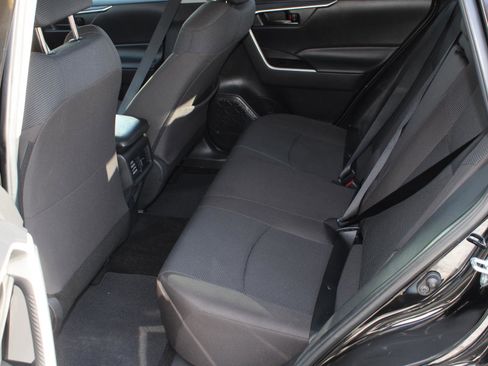 Used 2023 Toyota RAV4 LE image 16