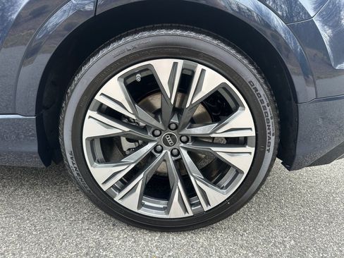 New 2026 Audi Q8 Premium Plus image 22