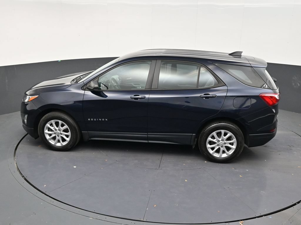 Used 2020 Chevrolet Equinox LS FWD image 13