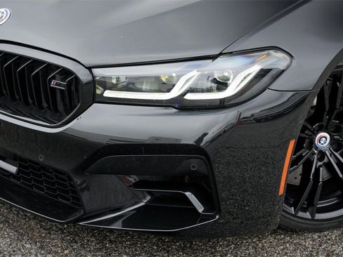 Used 2023 BMW M5 w/ Competition Package image 3