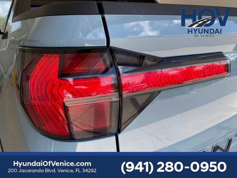 Certified 2024 Hyundai Santa Cruz SEL w/ Activity Package AWD/4WD image 37